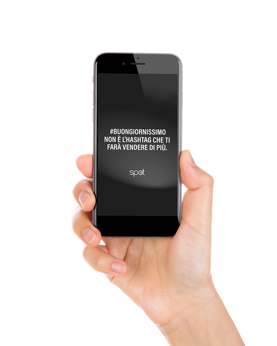 mano-con-cellulare
