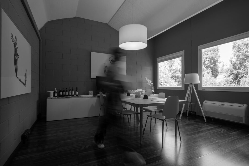 SPOT_COMUNICAZIONE_SALA_01